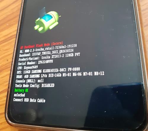 Установите LineageOS 19 Moto Z3 Play