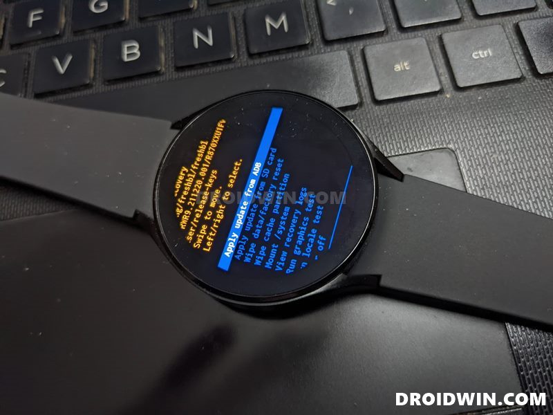 загрузите Galaxy Watch 4 в режим восстановления